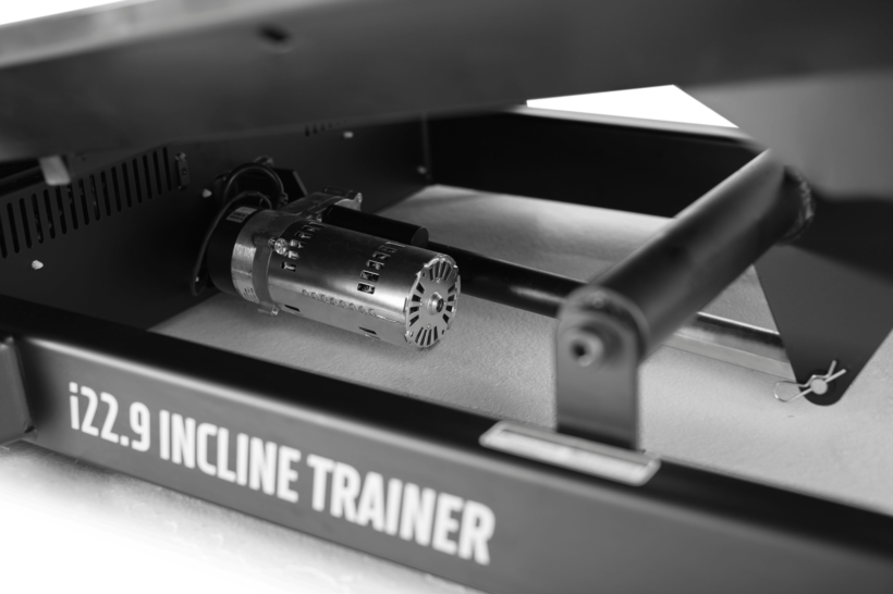 Freemotion i22.9 Incline Trainer