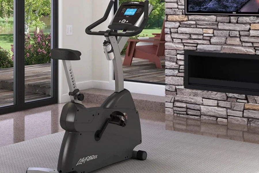 Life Fitness C1 Lifecycle Exercise Bike