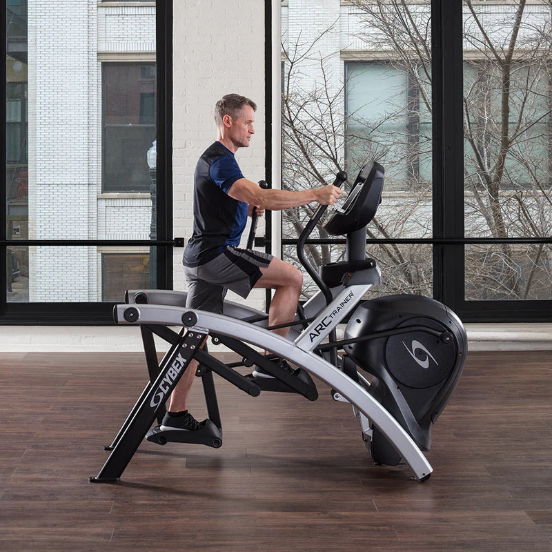 Life Fitness Cybex 525AT Total Body Arc Trainer - Outlet