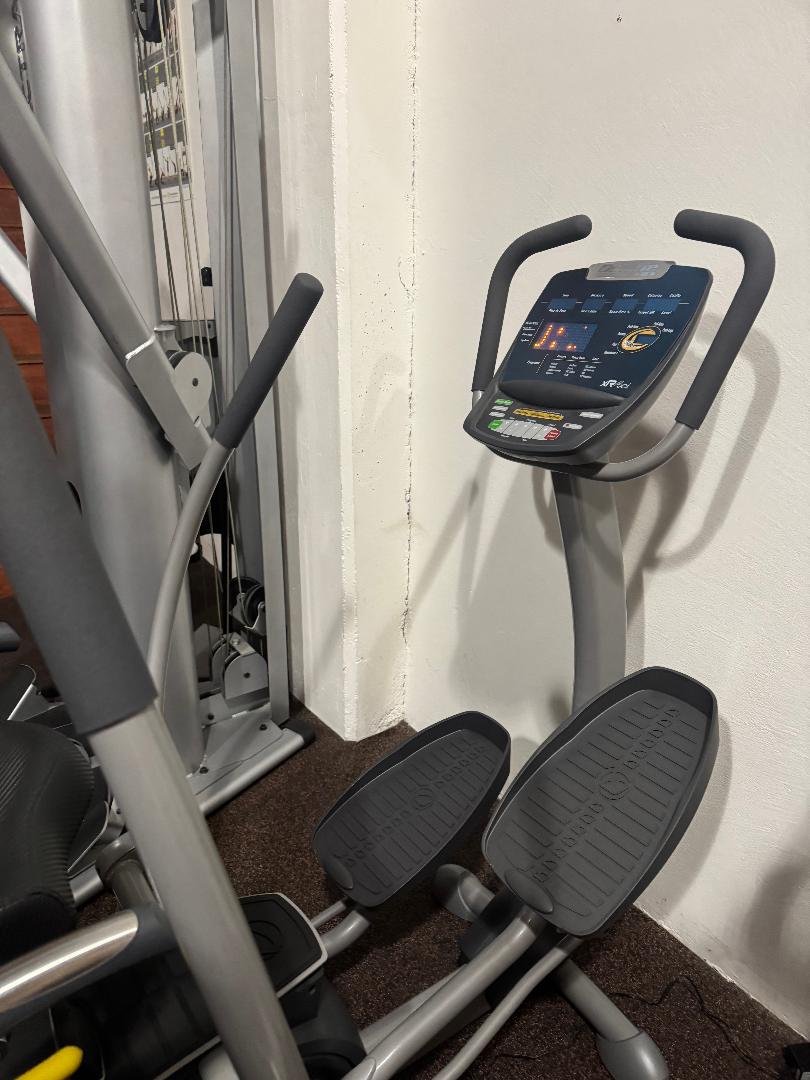 Octane Fitness xRide xR4c Recumbent Elliptical